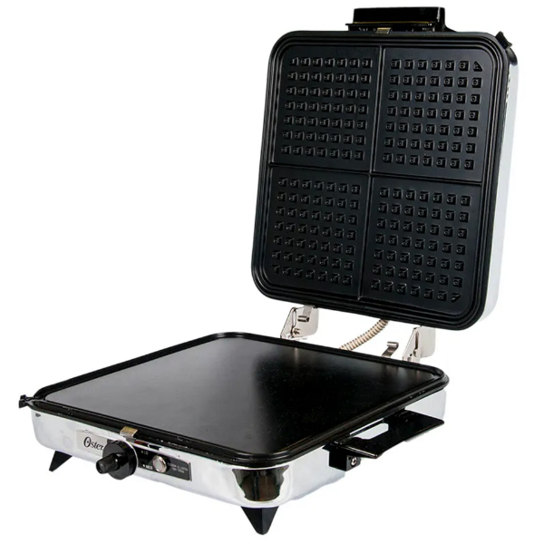 Sanduchera waflera OSTER CG120W-012-000 4 sandwiches color silver