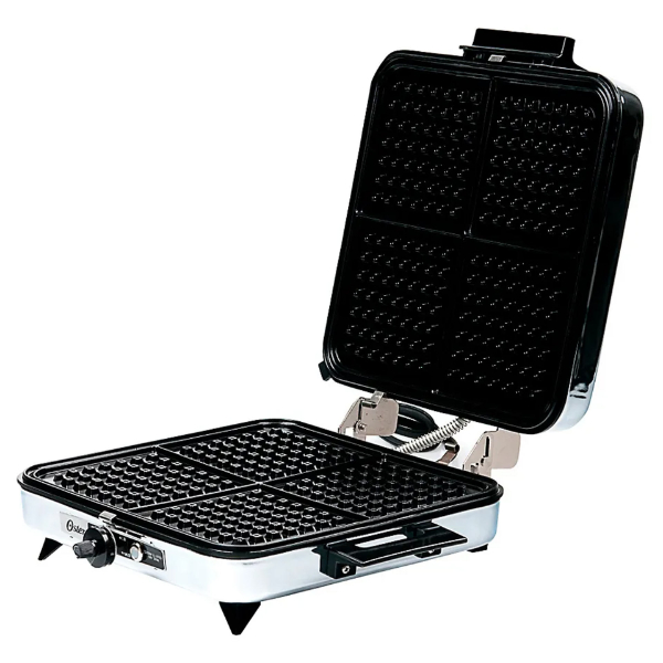 Sanduchera waflera OSTER CG120W-012-000 4 sandwiches color silver