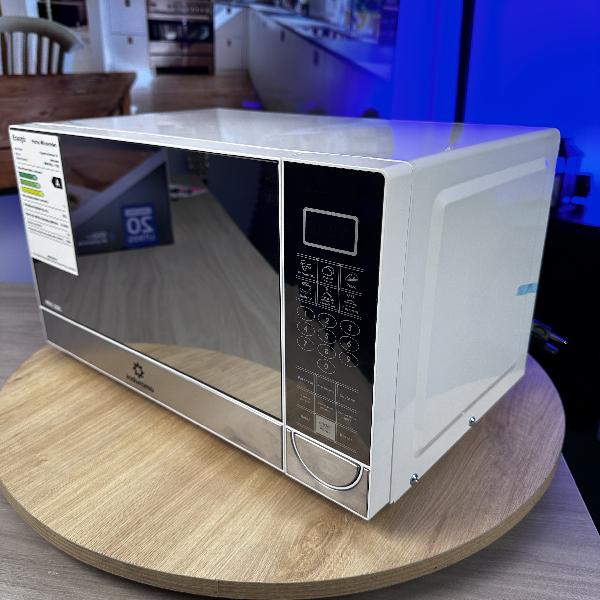 Microondas INDURAMA MWI-20BL 20 litros | 6 Programas Automáticos | Panel Digital LED | Push Button | Acabado Tipo Espejo | Luz Interior | color blanco
